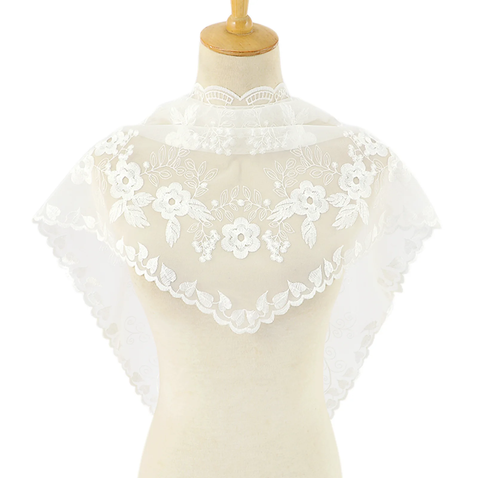 Womens Lace Flowers Embroidery Catholic Veil 2025 Prayer Shawls Elegant Bridal Church Wedding Jerusalem new Mass Turban Scarf Headwear