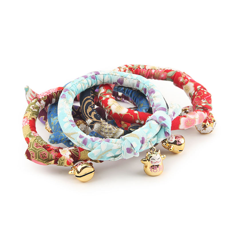 Breakaway Cat Collar,Japanese Chirimen Kimono Print Cat Collar Floral Pattern with Bell for Kitten Puppy Pet Supply Adjustable