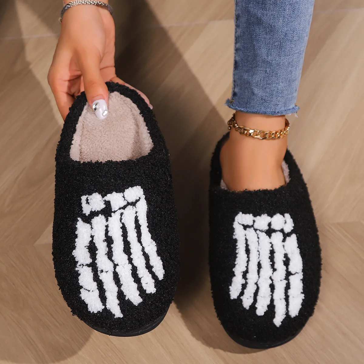 Halloween SpiderWeb Plush Slippers Black Pumpkin Winter Home Shoes Indoor House Flats Warm Fluffy Slippers Women Men Soft Slides