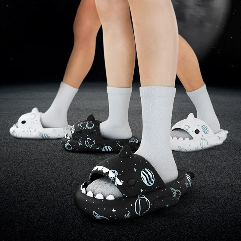 Cyberpunk Shark Slippers Women Men Indoor Bathroom Anti-Slip Couples Summer Shoes Soft Eva Beach Flops Platform Slides