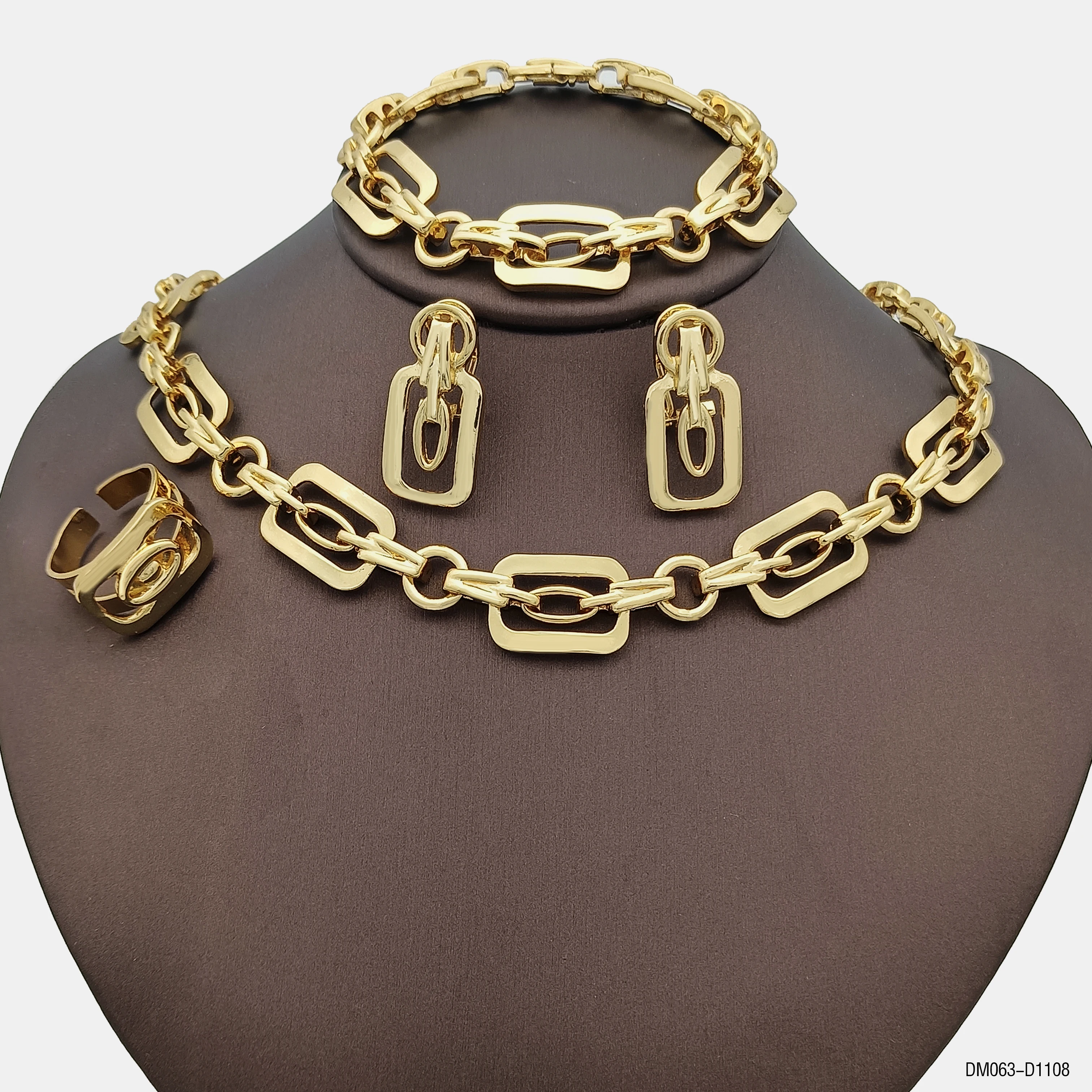 Dubai Jewelry Set For Woman 18k Gold Plated Necklace Jewelry Square Shape Chain Necklace Earring Ring Gift Daily Wear