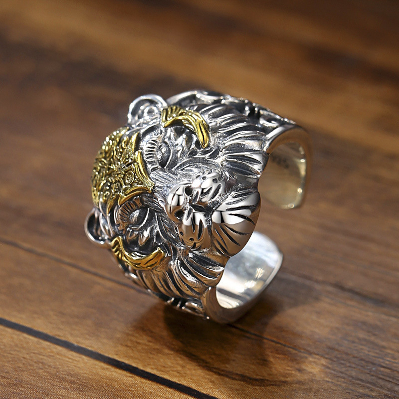 Classic vintage 925 Thai Silver Domineering golden Armor Tiger Head mens rings Sculptured Design Hip Hop Party Jewelry