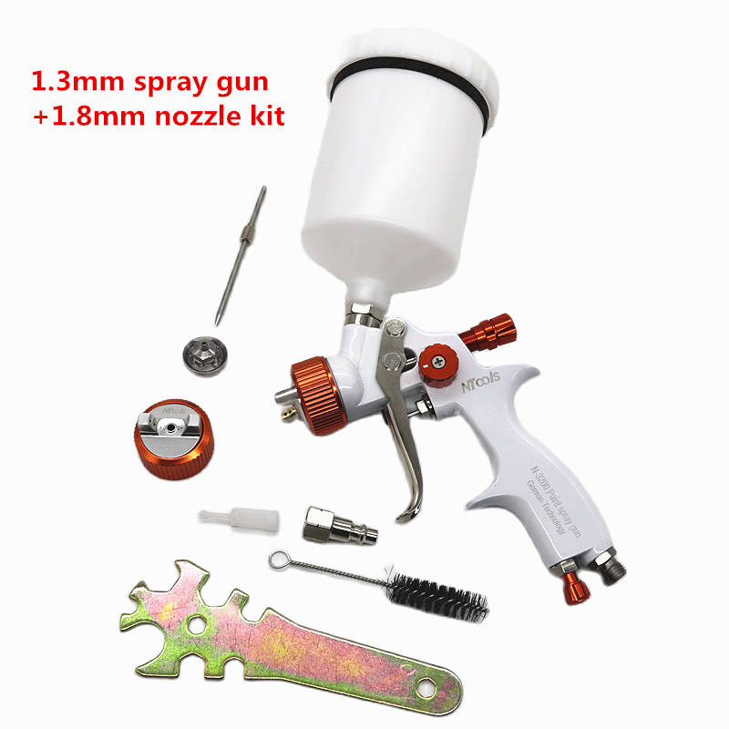 1.3mm Car Spray Gun with1.8mm Nozzle Kit Car Paint Gun With 600CC Mix Tank And Adpater Varnish Paint Spray Gun /Air Spray Gun