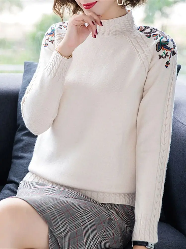 2023 Korean New Autumn Winter Women Slim Turtleneck Sweater High Quality Retro Embroidery Knitted Pullover Basic Sweater ZY7021