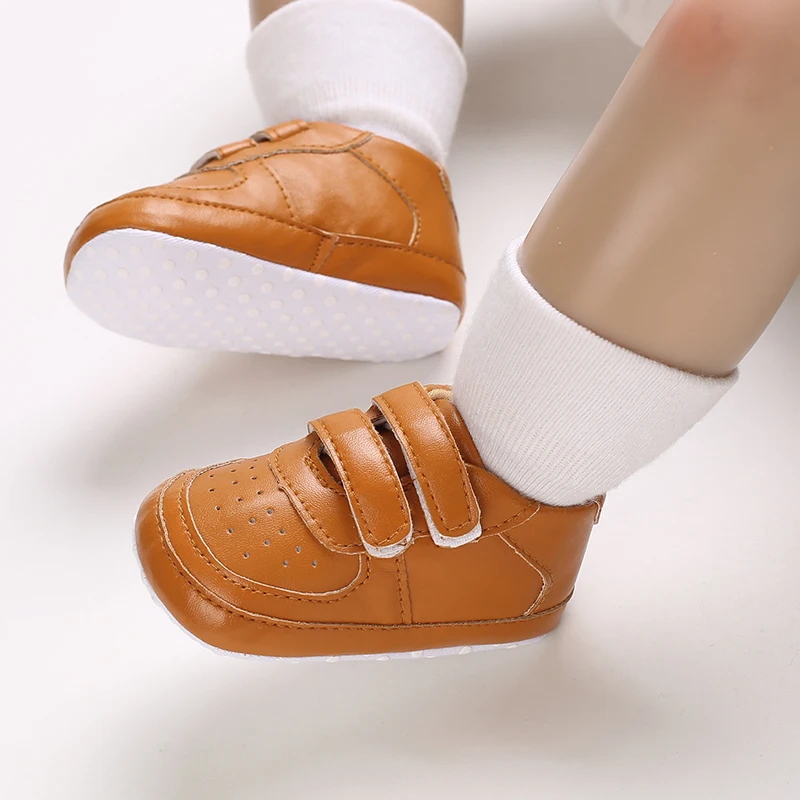 Super Cute Brown Baby Shoes 3 to 18 Month for Toddler Boys and Girls Baby Sneaker Soft PU Leather Baby Casual Shoes