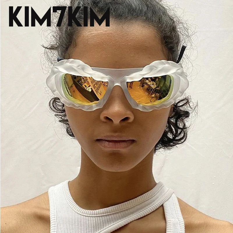 Steampunk Y2k Twisted Sunglasses Men Women 2023 Luxury Brand Trendy Hip Hop Punk Sun Glasses Male Streetwear Shades Gafas De Sol