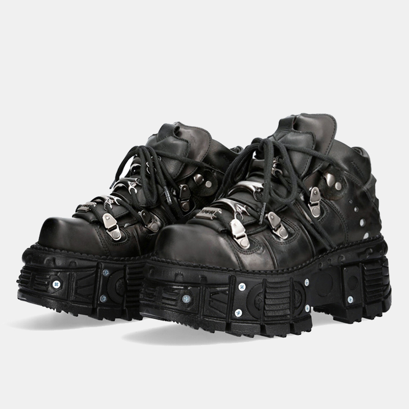 Black Punk Metal Buckled Leather Boots Women Platform Thick Sole Lace up Leather Shoes Luxury Designer Shoe Motorcycle Booties