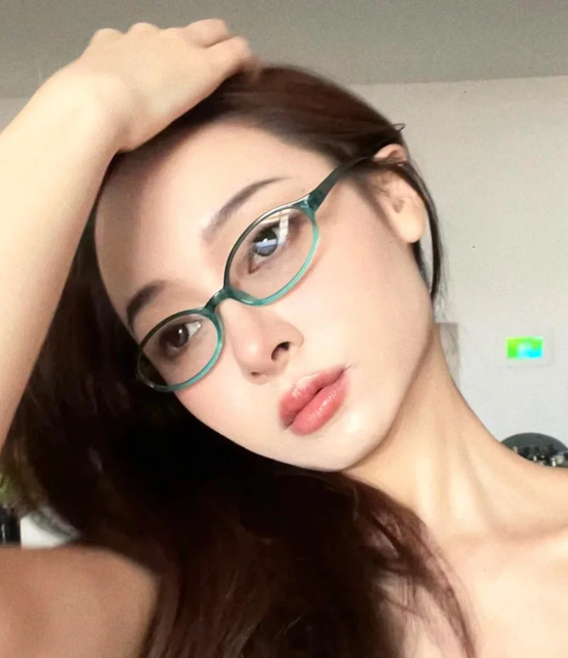 Vintage Glasses Women Oval Blue Light Glasses Y2K Computer Game Glasses Unisex Anti-blue Light Glasses Black Frame Flat Glasses