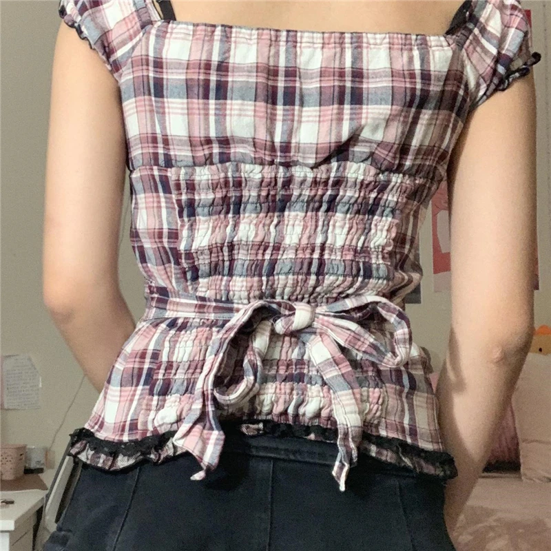 Xingqing y2k Women Plaid Tops Ruffles Square V Neck Short Sleeve Lace Trim T-shirt Kawaii E Girl Clothes 2000s Aesthetic Tee