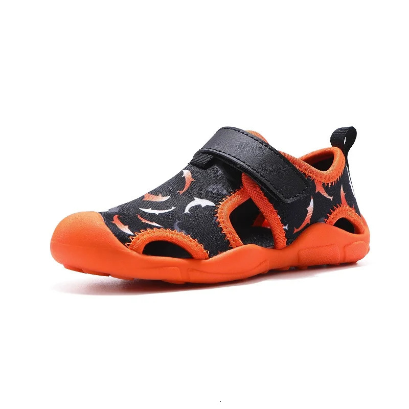 Childrens sandals girls fashionable comfortable breathable mesh casual shoes boys water sports childrens beach shoes 240424