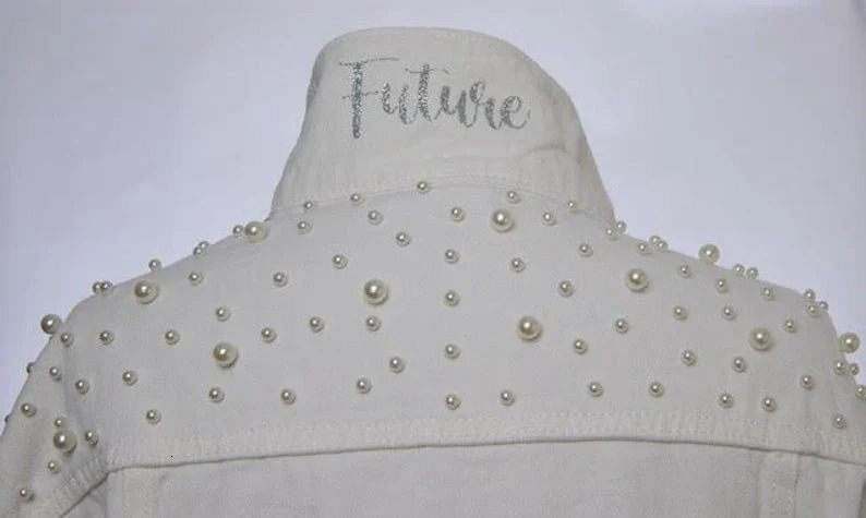 Bride to Be Personalized White Pearl Denim Jacket Bachelorette Wedding Gifts Customized Name Bridesmaid Dressing Gown Jean Coats 240429