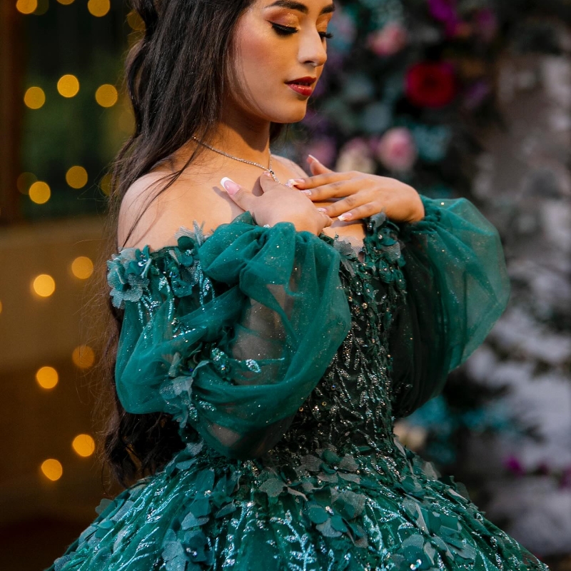 Emerald Green Off The Shoulder 3D Flowers Ball Gown Quinceanera Dresses Ruffles Sequined Appliques Lace Corset Vestidos De 15 Anos