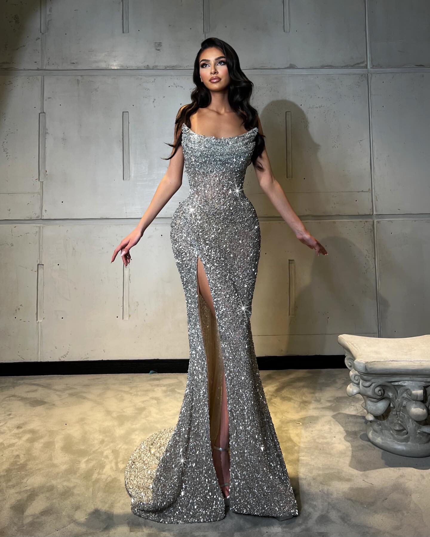 Stunning sequins mermaid prom dress sier strapless formal evening dresses elegant backless split gowns for special ocns long robe de soiree