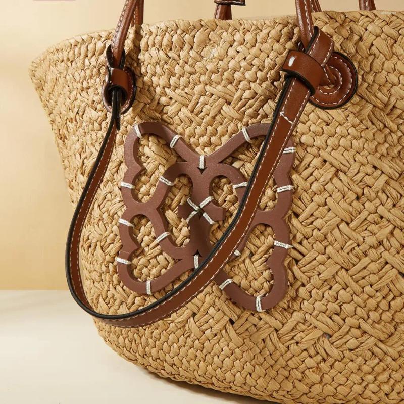 Free Shipping Shoulder Bags Design Striped 2024 Summer Women Beach Straw Bag Large Capacity Casual Totes Female Eco Friendly Designer Bag Luxury Bag T