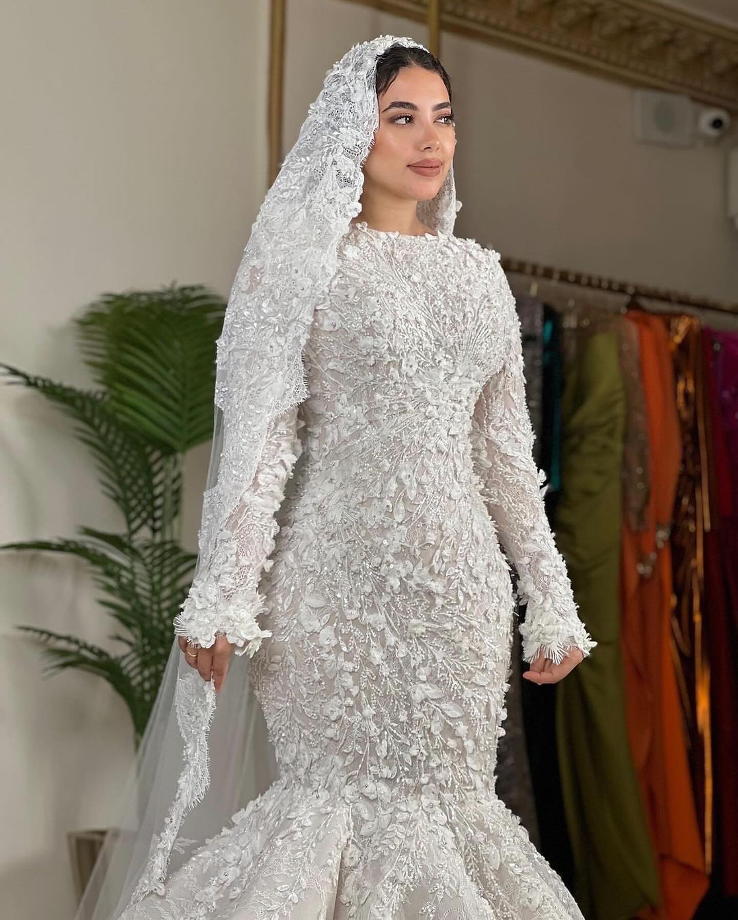 Stunning Mermaid Muslim Wedding Dresses Plus Size Lace Appliqued Bridal Gowns Long Sleeves Jewel Neck Sweep Train Middle East Vestido De Novia 0616