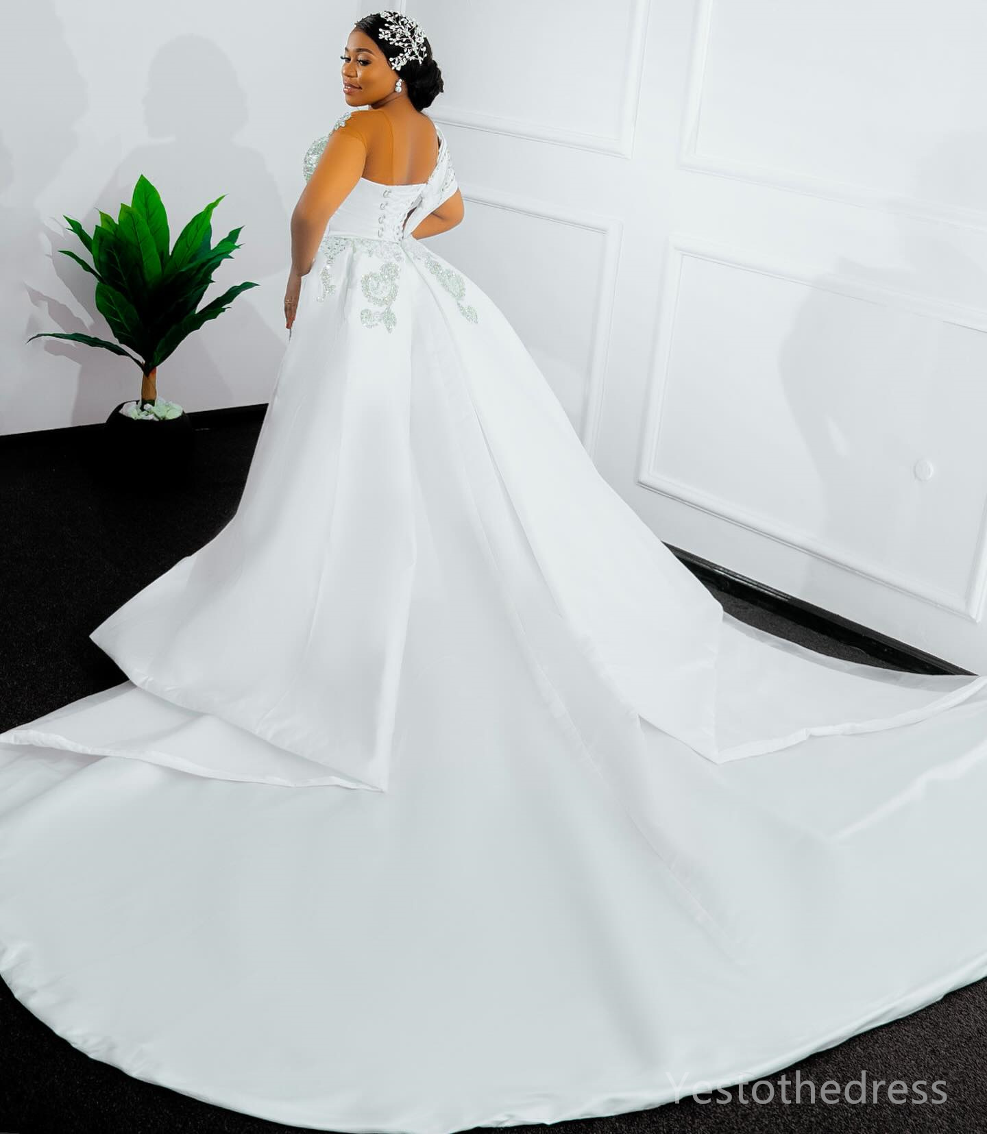 R&W 2024 Mermaid Dress For Bride Bridal With Detachable Train One Shoulder Rhies Beaded Satin Wedding Gowns for African Black Women Marriage D231