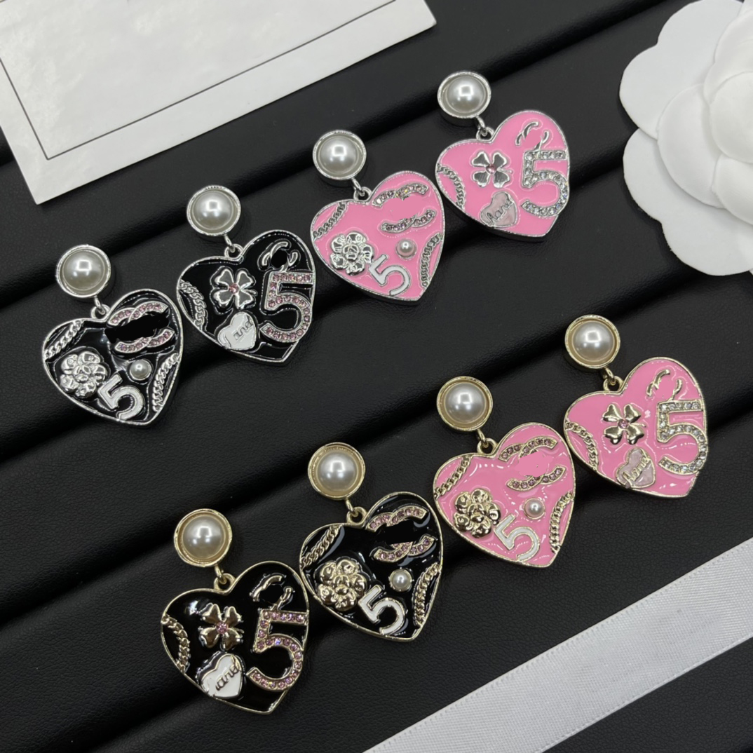 Designer Luxury Brand Classic Earring High Quality Heart Dangle 18K Gold Plated Crystal Earring Women Jewelry Wedding Party Gift