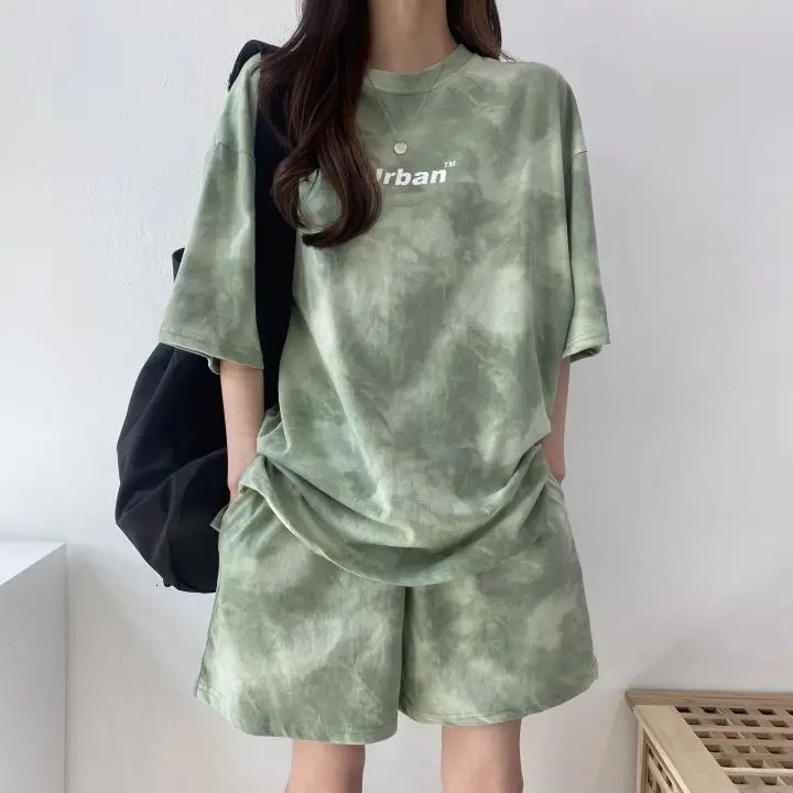 Petite Womens Suits Thin Loosefit Casual Short Sleeve Tshirt Base Layer Top Shorts Set Summer 2piece Suit Tie Dyeing 240423