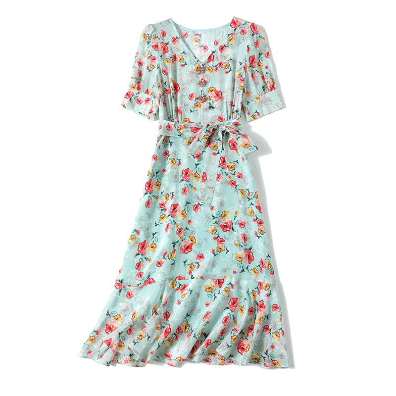 2024 high-end Mulberry Silk Dress Summer New Slim Fashion Slim French Ruffled Silk Floral A-Line Skirt v-neck small waist waist designer dresses women