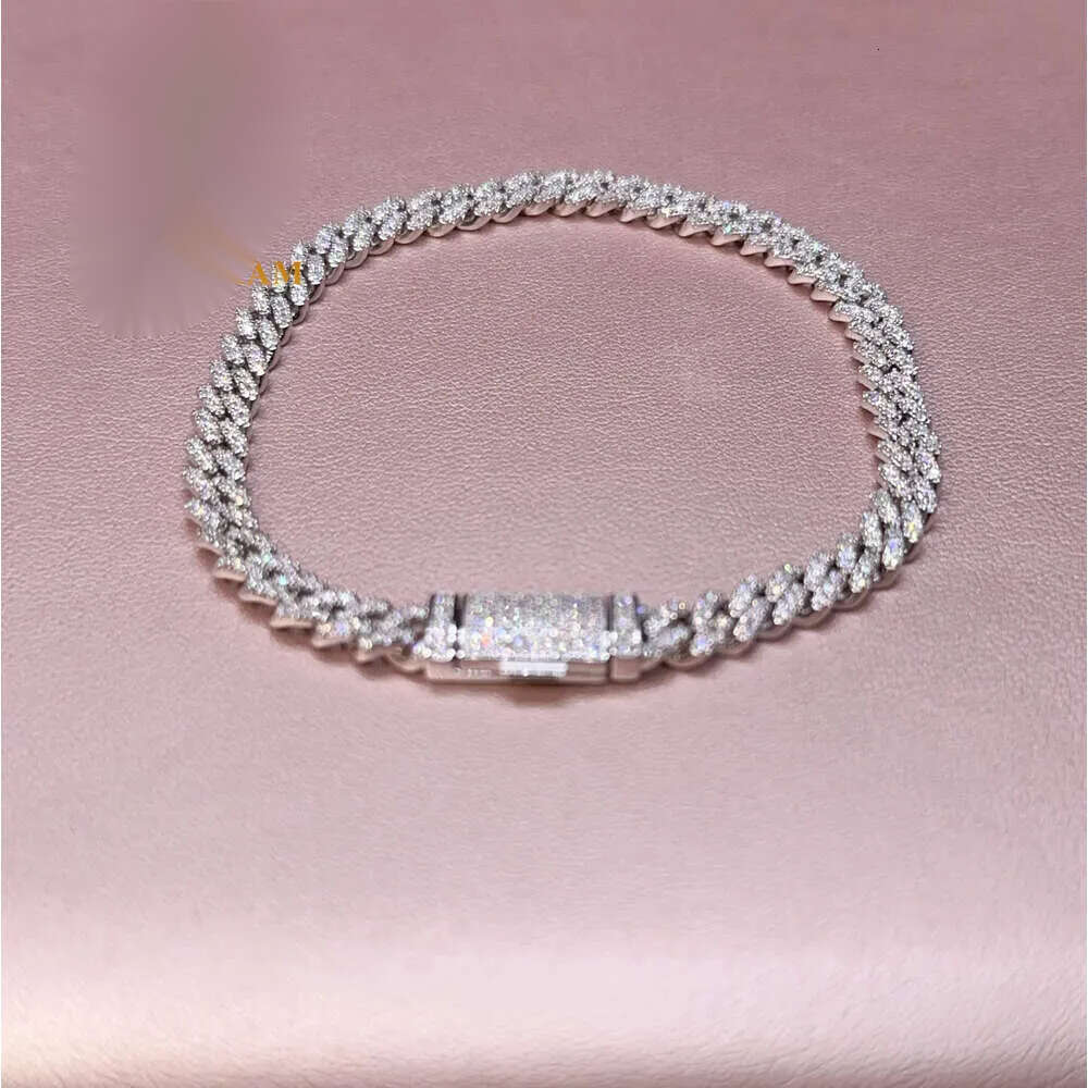 Fashion Hip Pop Jewelry 6mm Width Sier Plated Iced Out Cubic Zirconia Brass Cuban Link Chain Bracelet Free door-to-door delivery
