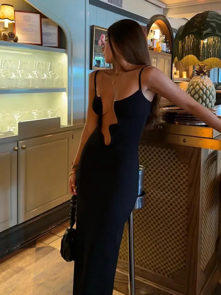Black Sexy Cut Out Spaghetti Strap Maxi Dress Lady Elegant Off Shoulder Sleeveless Slim Dresses Female Club Evening Gown Robe 240424