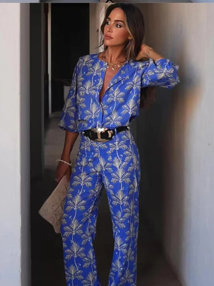 Fashion Suit Women est Temperament Joker Exquisite Printed Round Neck Shirt JacketPocket Decoration Female Pants Suit 240504