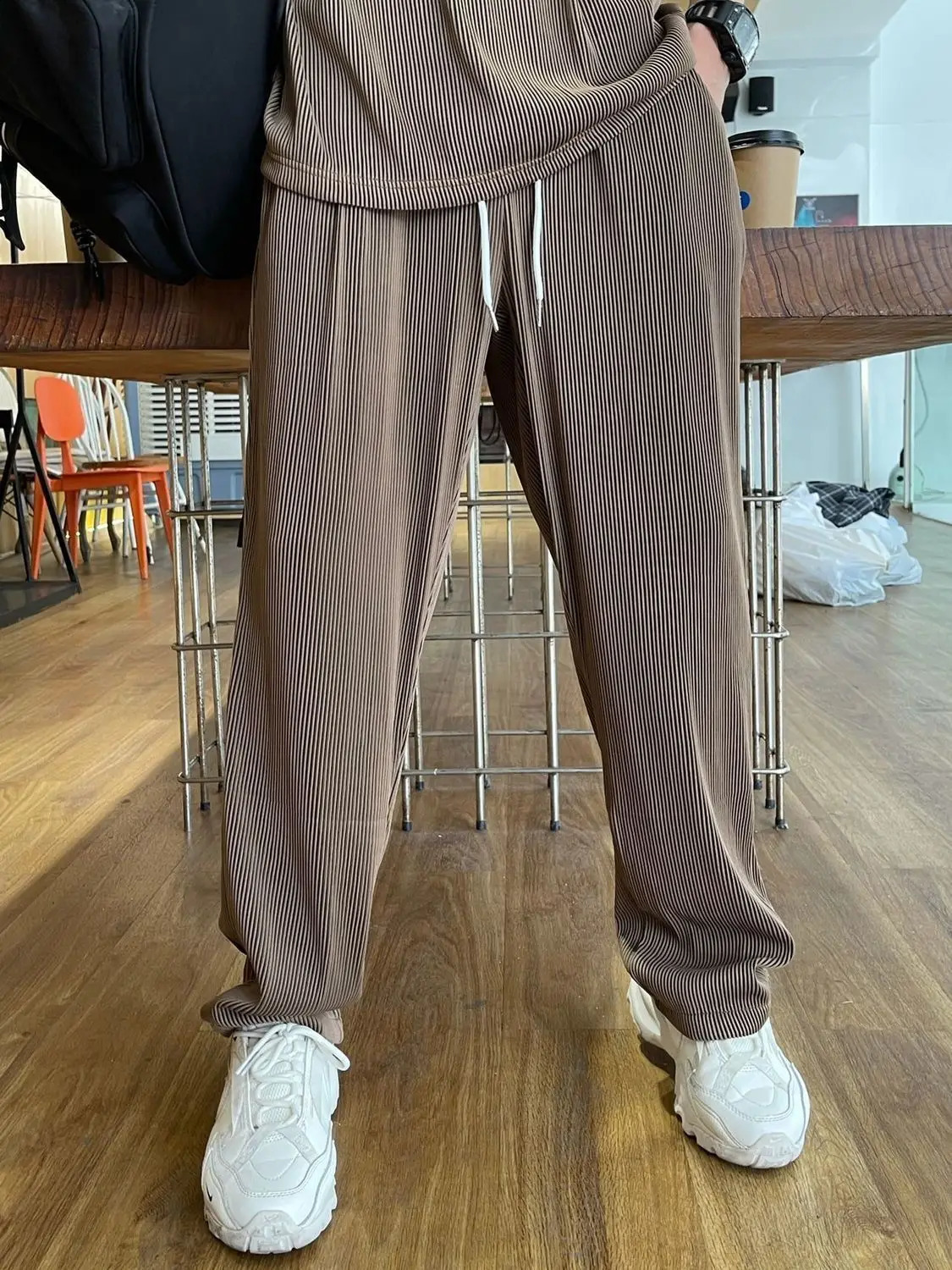 Summer Mens Loose Ice Sports Tracksuits Fashion Casual Short Sleeve Tshirt And Pants Twopiece Sets Men Clothes Suit 240420