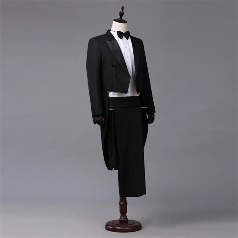Mens Tailcoat Classic Modern White and Black Basic Style Suit with Singer Magician Stage Jacket Outfits 240430