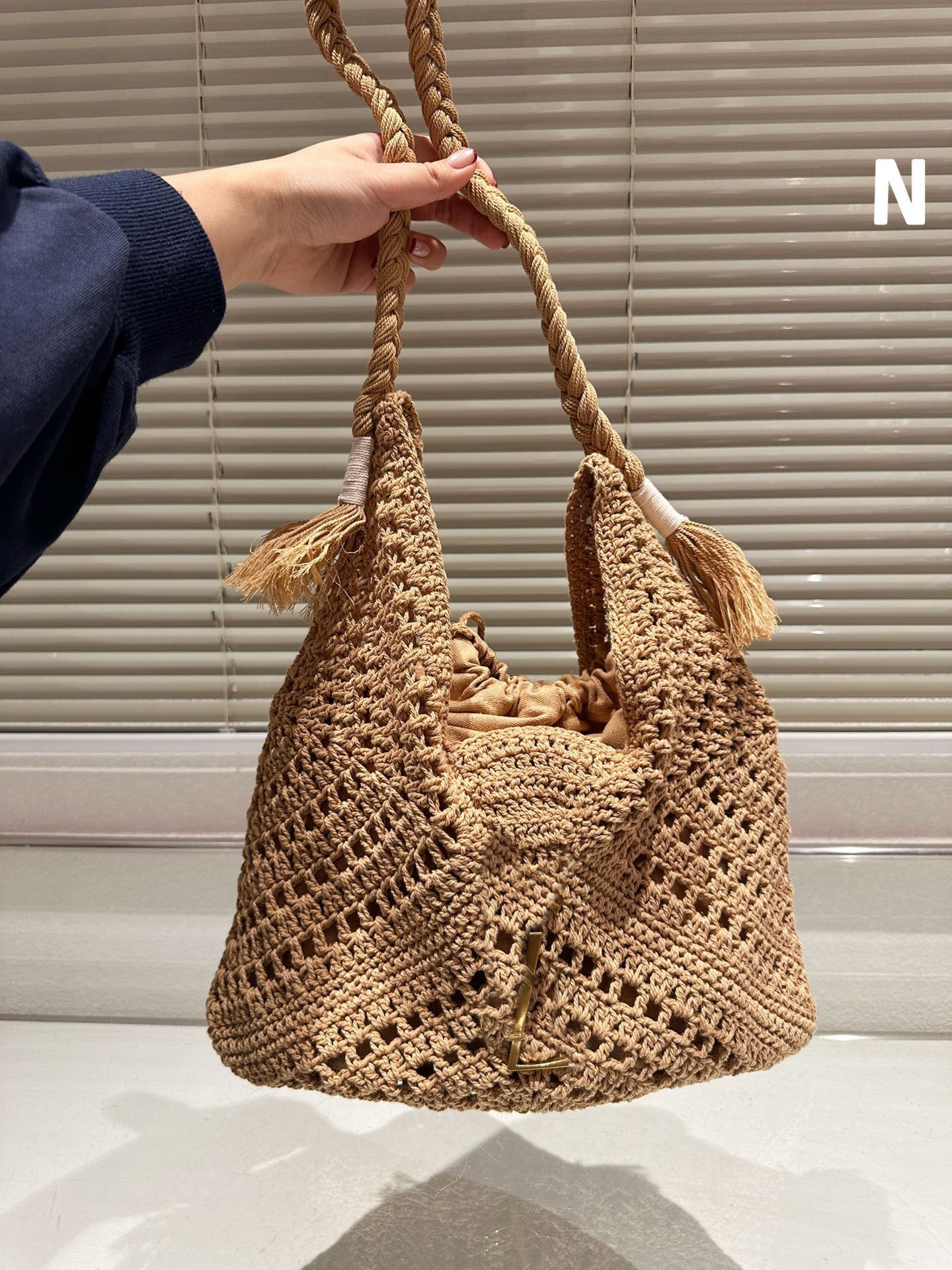 ic shoulder Designer women's shopping handbag High quality large capacity summer basket grass casual tote bag Free shipping