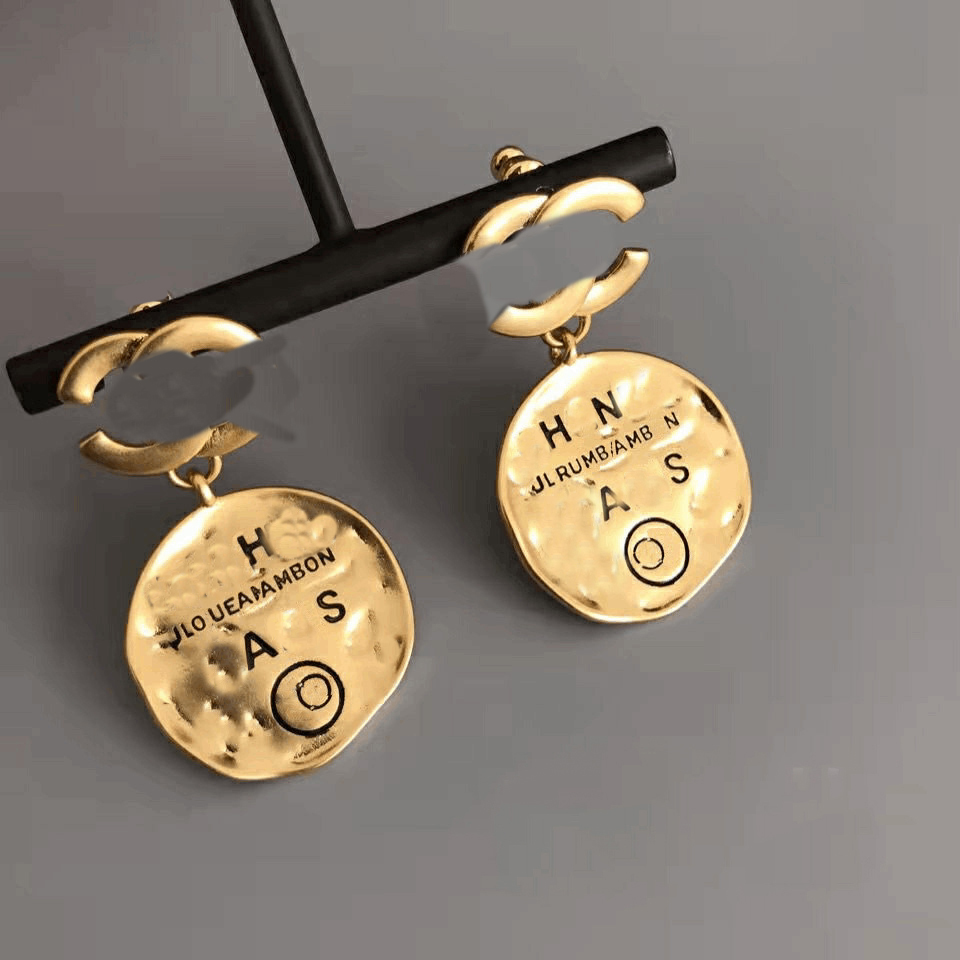 20Style Gold Plated Designers Brand Earrings Designer Letter Ear Stud Women Crystal Pearl Geometric Earring for Wedding Party Jewerlry Accessories