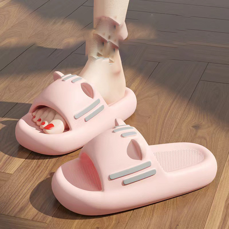 Slippers: women's feeling of stepping on feces Cat's ears (Steamed cat-ear shaped bread) indoor household wear anti-skid thick soled wear-re