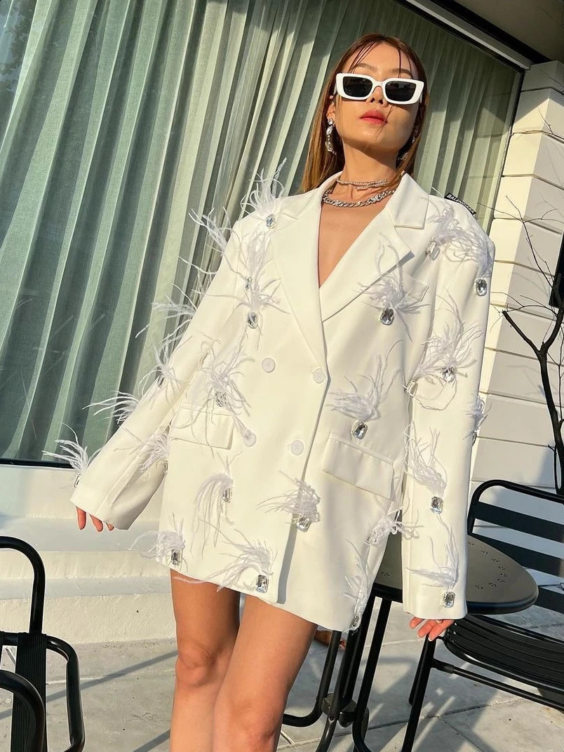 Spring Autumn Womens Blazer Coat French Style Suit Jacket Rhinestone Stitching Feather Double Breasted Loose Suit Jacket 240424