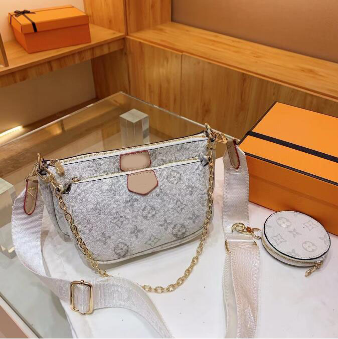 Luxurys Designers Bags Shoulder Bag Mini Handbags Pochette Accessories Crossbody Wallet Womens Purses Card Holder Messenger Purse