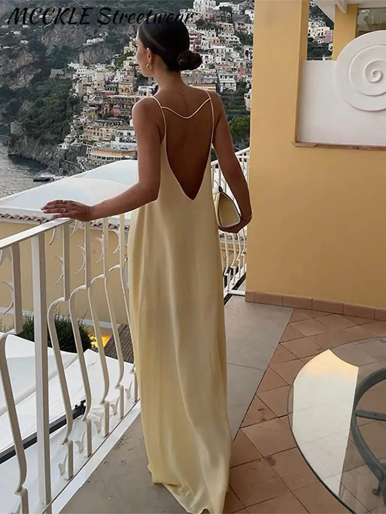 Sexy Backlesss Dress Women Maxi Apricot Sleeveless Hollow Out Feamle Beach Dresses Loose Straight Satin Evening Party Robe 240423