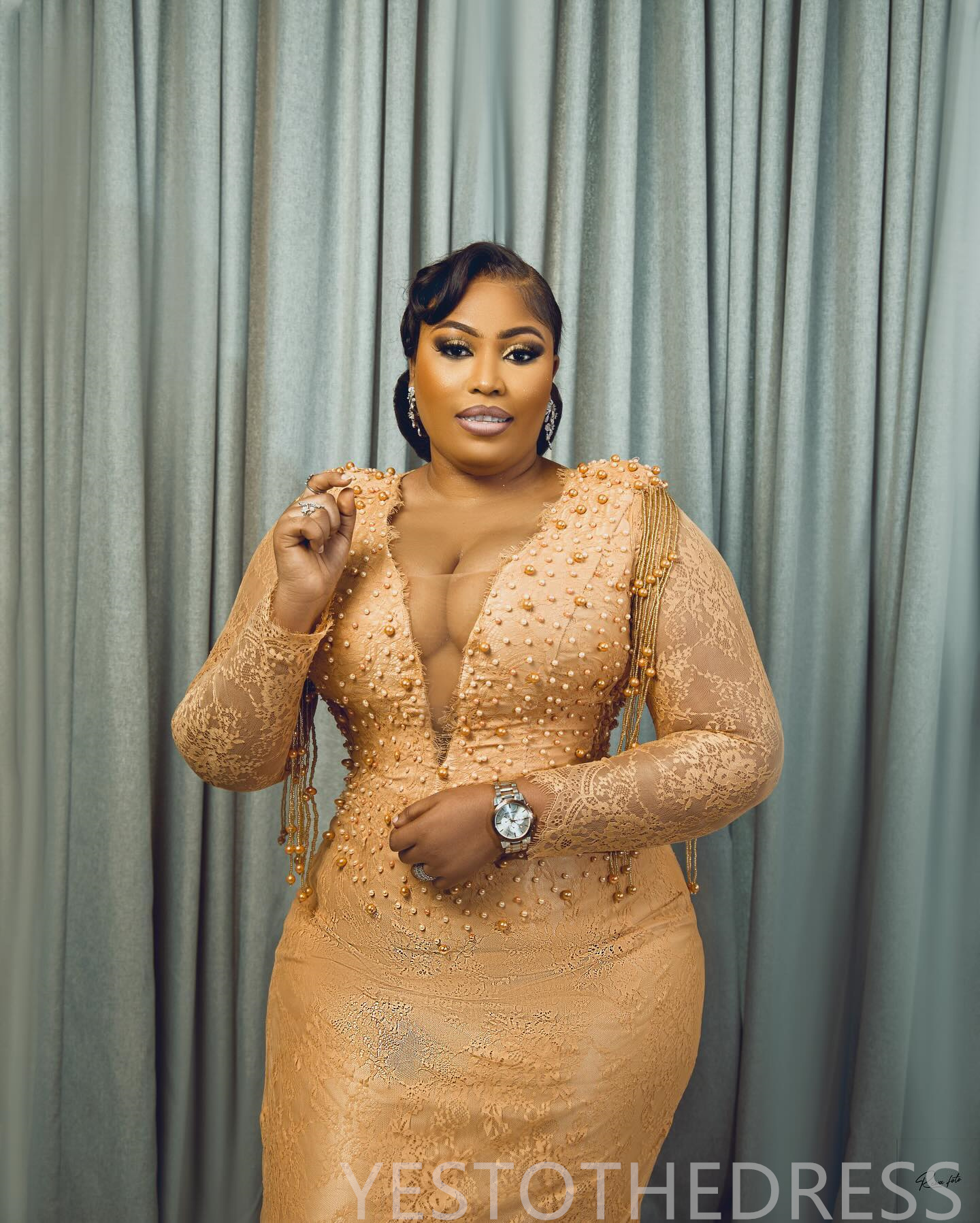 2024 Plus Size Gold Prom Dresses for Special Occasions Promdress Long Sleeves Pearls Decorated Lace Beading Tassel Birthday Party Dress Reception Gown