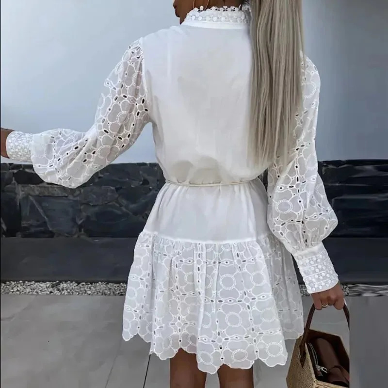 Fashion Holiday Beach Solid Color Dress Womens StandUp Neck Lace Splicing Elegant Long Sleeve Button Bohemian 240418