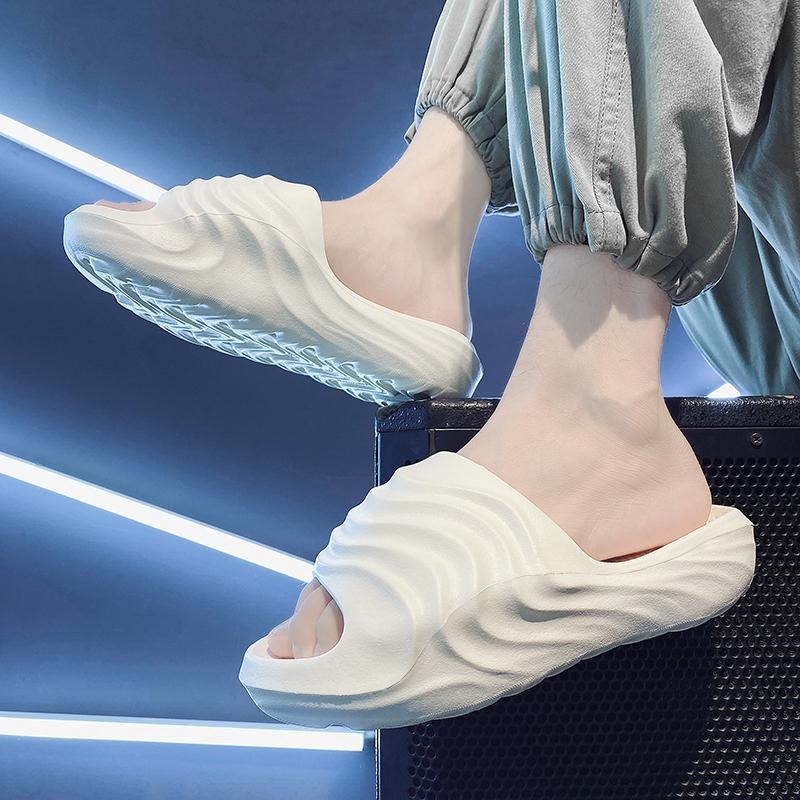 men for and word One women summer external wear couple slippers outdoor anti slip personalized casual beach sandals thick soles Lhshoe wo sals