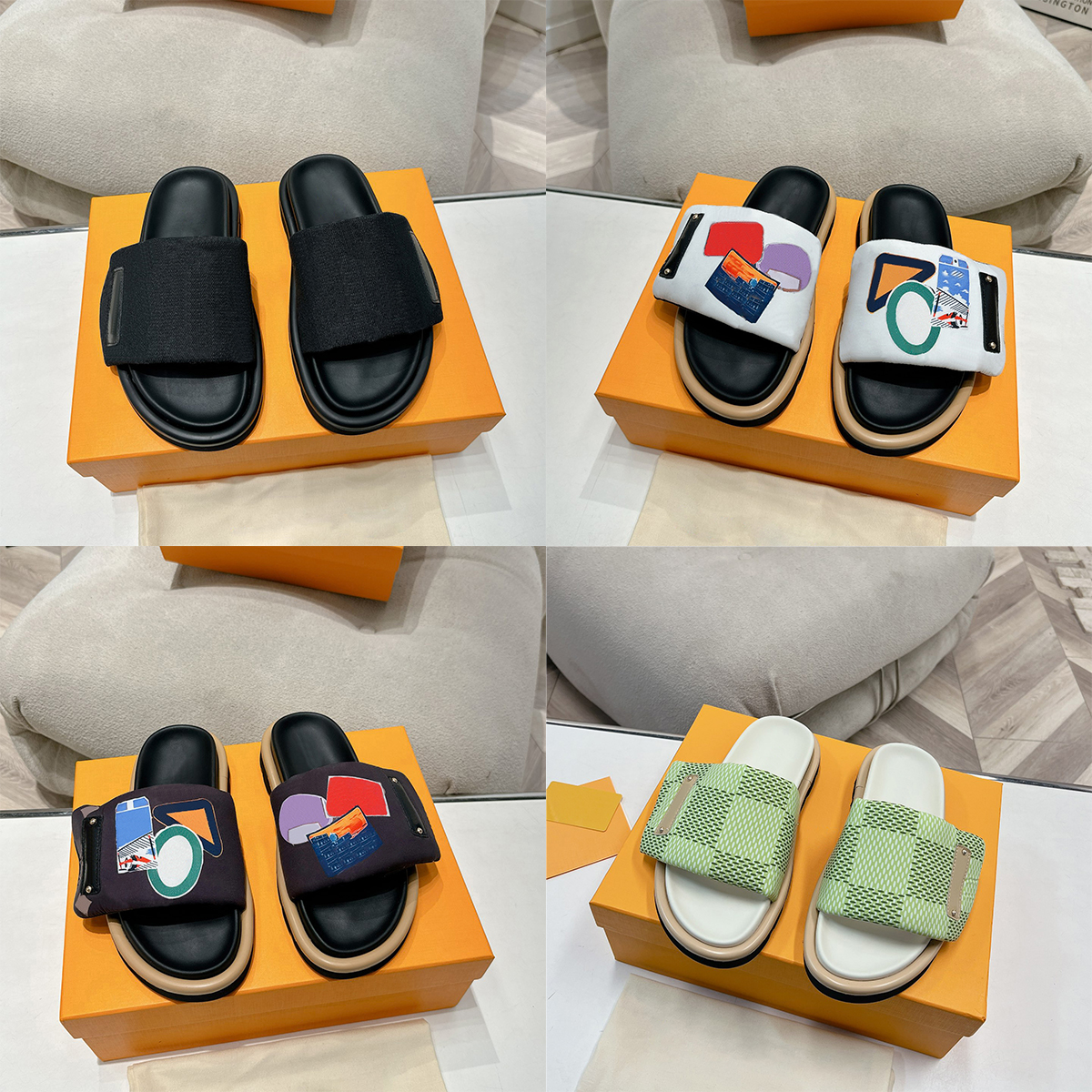 New Top Designers Pool Pillow Mules Women Sandals Sunset Flat Comfort Mules Padded Front Strap Slippers Fashionable Easy-to-wear Style