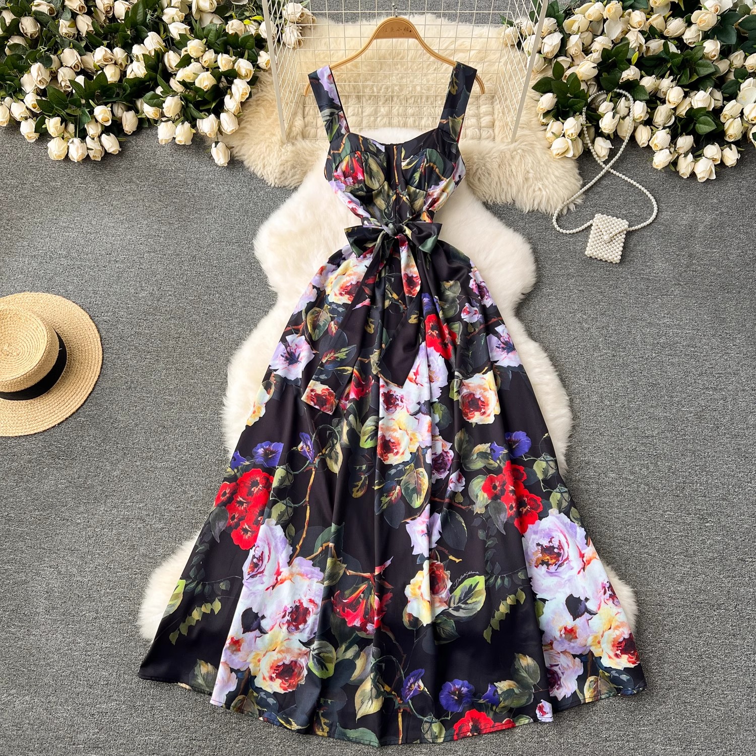 Basic Casual Dresses Summer Bohemian Spaghetti Strap Maxi Dress Womens Sleeveless Flower Print Cup Padded Belt Vacation Backless Long Vestidos 2024