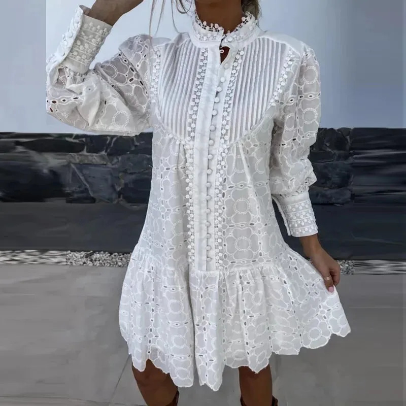 Fashion Holiday Beach Solid Color Dress Womens StandUp Neck Lace Splicing Elegant Long Sleeve Button Bohemian 240418