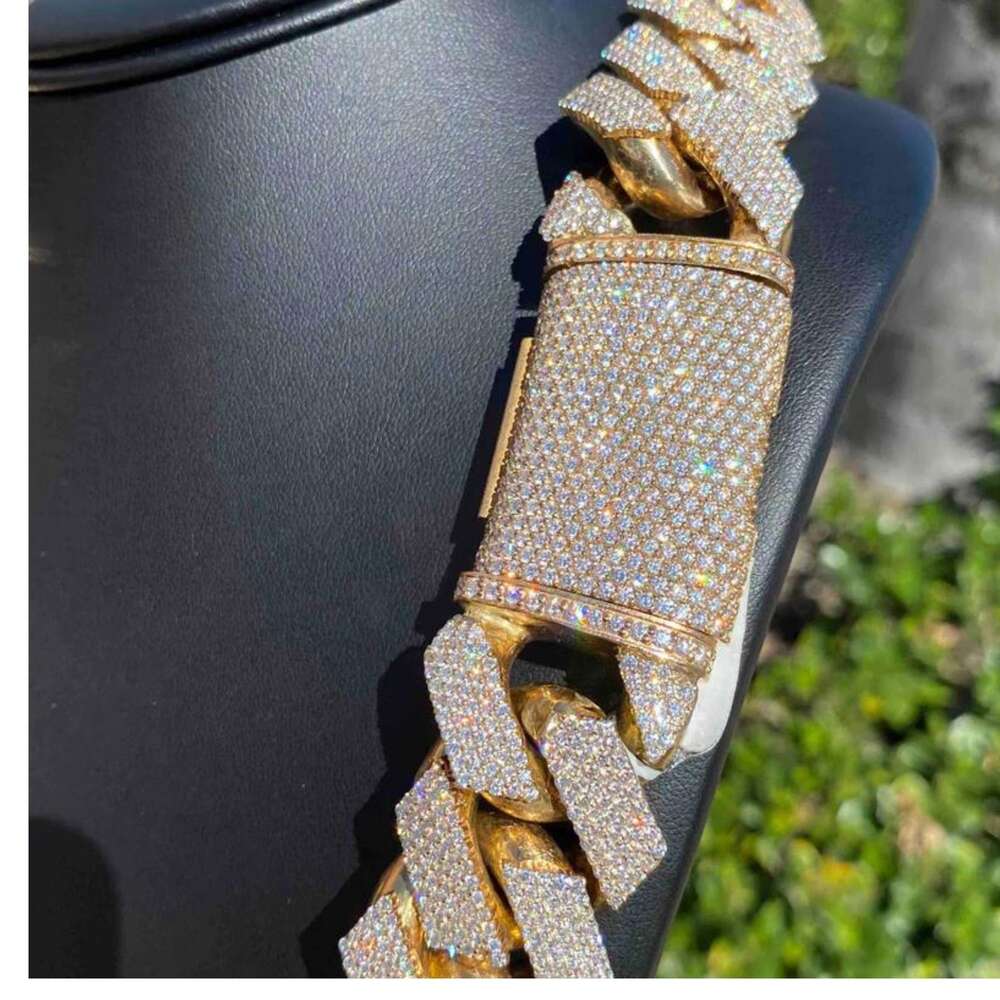 Top Quality 22mm 700 Grms Miami Cuban Chain Iced Out Ready to Ship 10k Gold Vvs Lab Grown Diamond Link