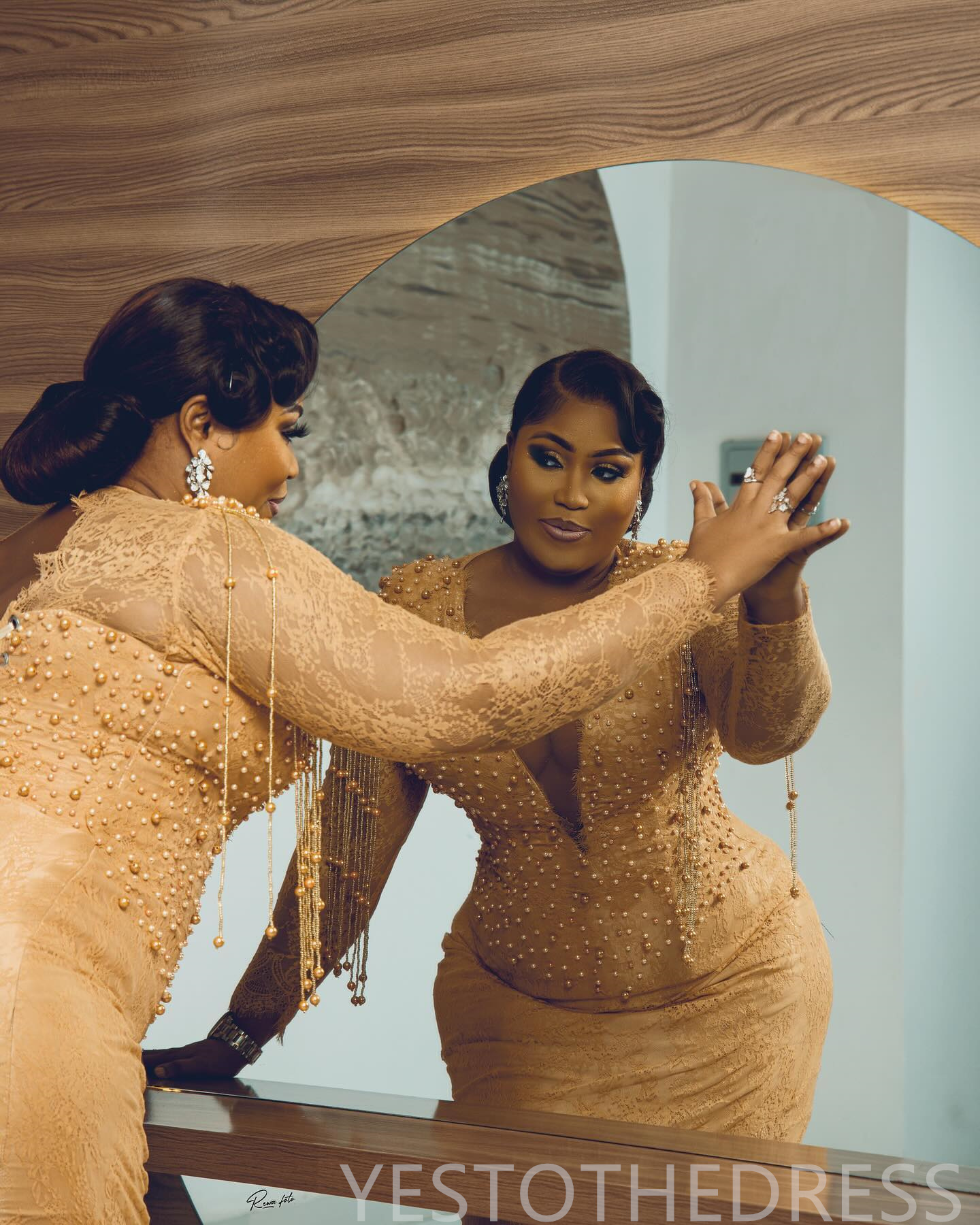 2024 Plus Size Gold Prom Dresses for Special Occasions Promdress Long Sleeves Pearls Decorated Lace Beading Tassel Birthday Party Dress Reception Gown