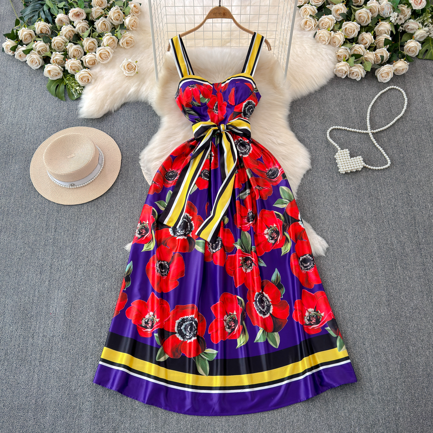 Basic Casual Dresses Summer Bohemian Spaghetti Strap Maxi Dress Womens Sleeveless Flower Print Cup Padded Belt Vacation Backless Long Vestidos 2024