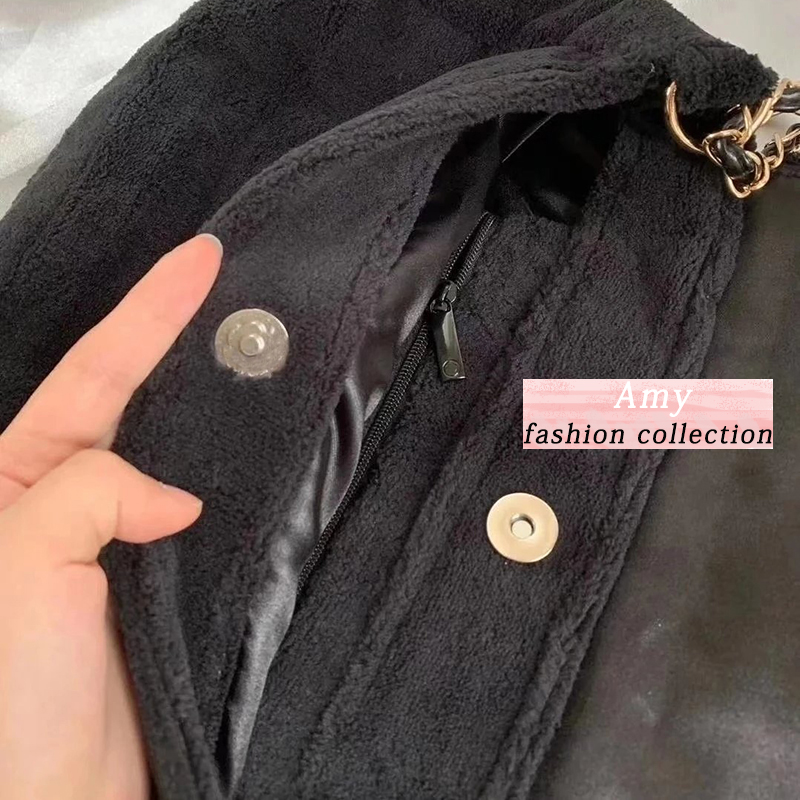 30X7X20CM Classic fashion large capacity storage bags chain oblique satchel towel veet shoulder bag simple handbag