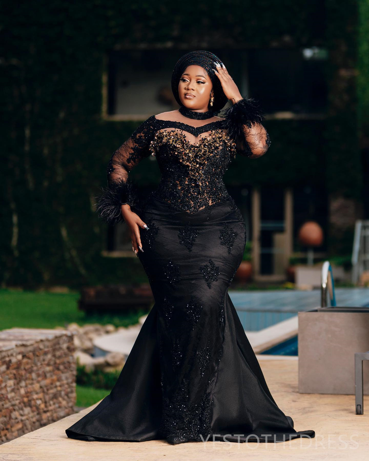 2024 Plus Size Prom Dresses for Black Women Promdress High Neck Feathered Long Sleeves Beaded Appliqued Lace Birthday Dress Second Reception Gowns Eng