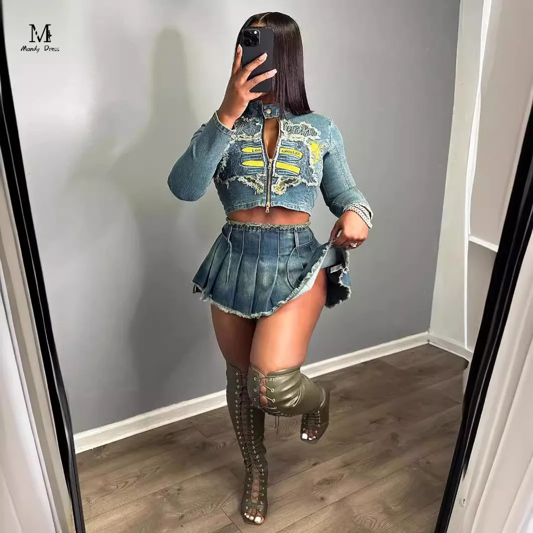 Fashion Stretch Denim Suit Women Embroidery Jacket Pleated Skirt Outfits Streetwear Lady 2 Two Piece Matching Sets 240428