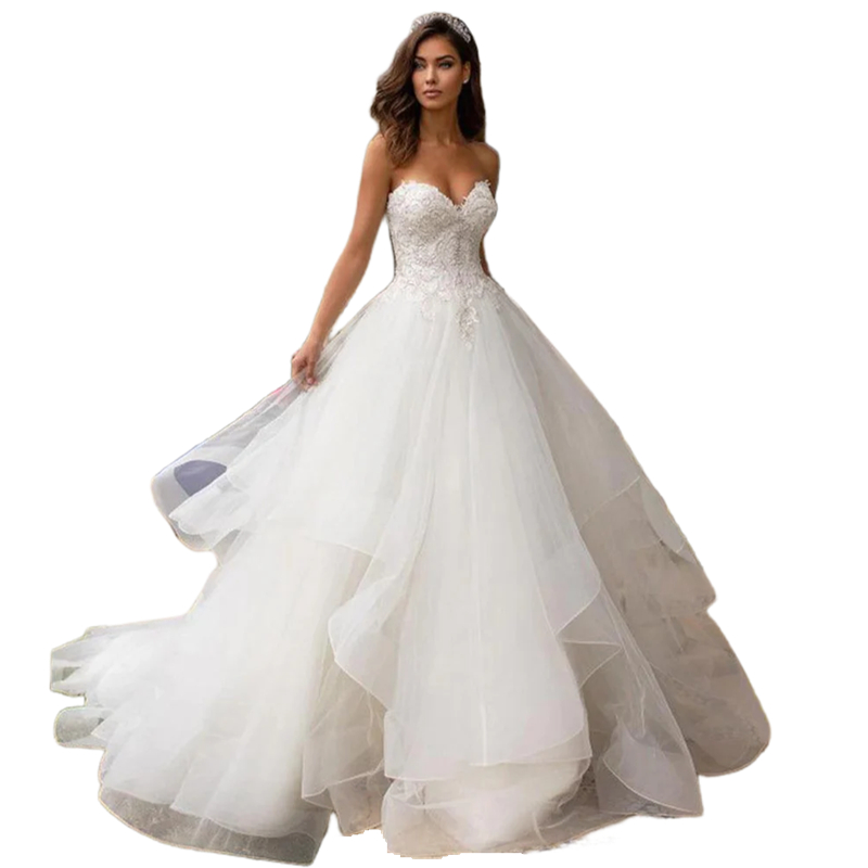 Pluffy A Line Wedding Dresses Sweetheart Neck Sleeveless Ruffle Ivory Bridal Gowns Lace Appliques Beaded Court Train Organza Bride Dress Garden Robe D