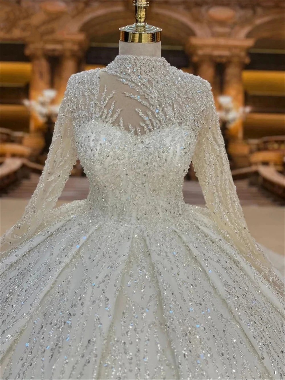 Sparkle Ball Gown Wedding Dress 2025 High Neck Beads Sequins Long Sleeve Bride Dresses Arabic Bridal Gown Custom Made Vestidos De Noivas