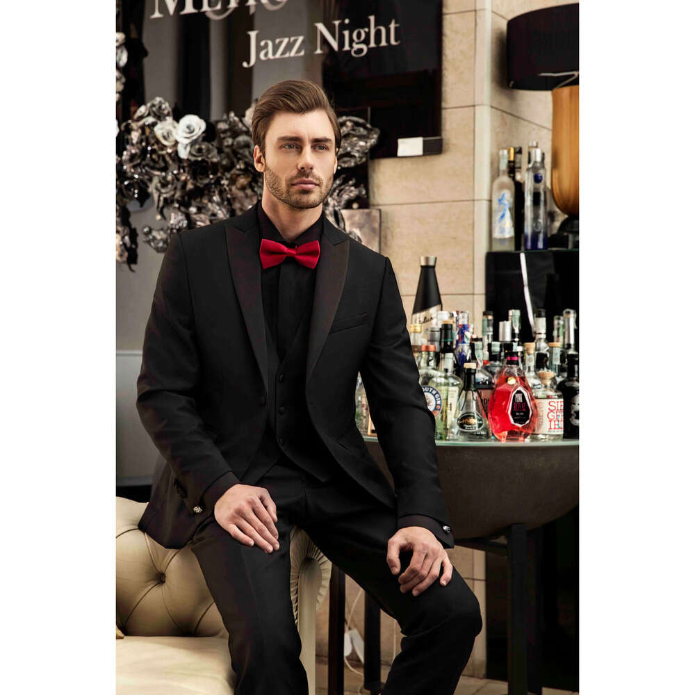 Groom Three Pieces Handsome Wedding Black Tuxedos Suits Custom Made Modest Slim Fit Mens Formal Party Suit(Jacket+Vest+Pants)