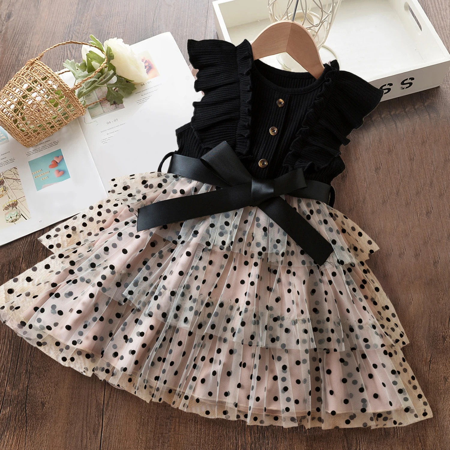 Summer Cute Girls Sequined Princess Dress Kids Sleeveless Tulle Clothes Children Birthday Party Vestido Easter Tutu Costume 240416